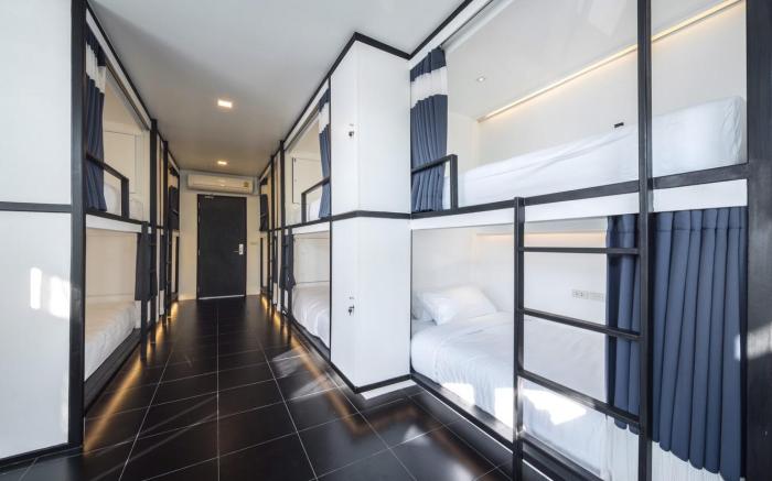 The Common Hostel (Adult Only)
