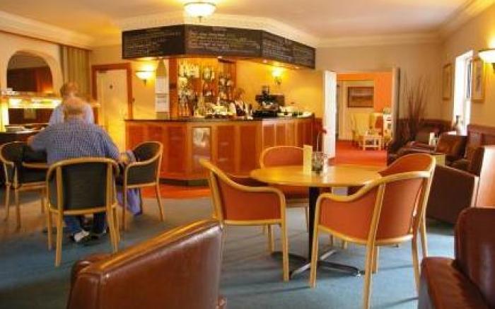 Alton House Hotel