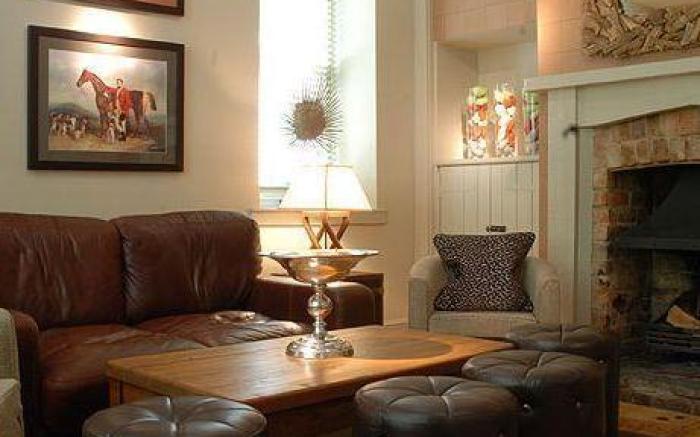 Olde Coach House
