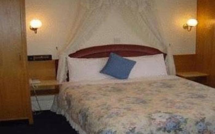 Cranbrook Hotel