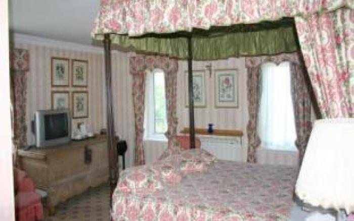 Bedford Arms Hotel