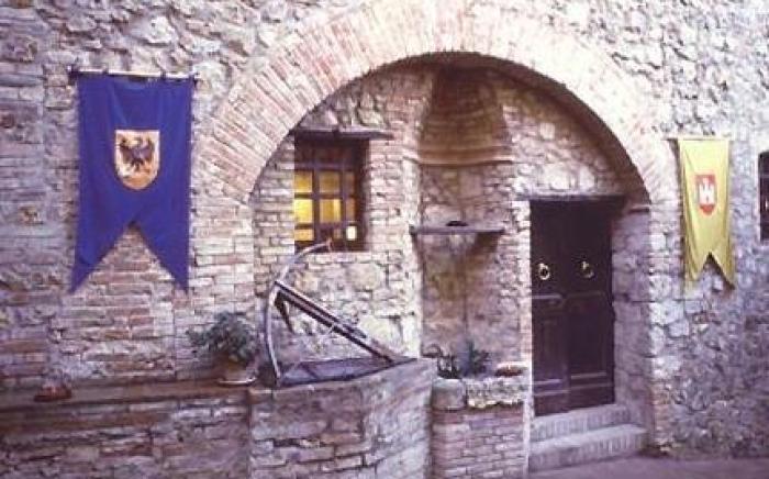 Castel Pietraio
