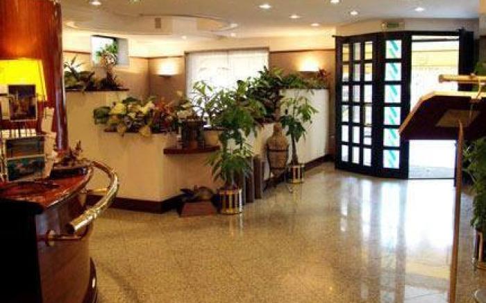 Hotel Crystal