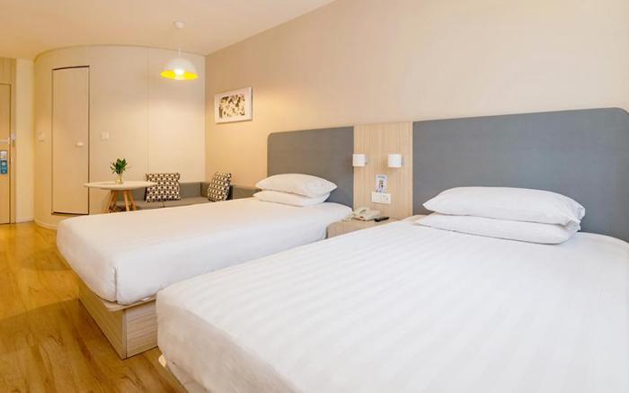 Hanting Hotel Ji'nan Huaxin Road