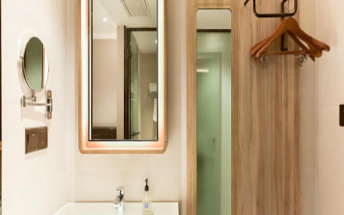 Hanting Premium Hotel Shanghai Hongqiao Railway Station Beidi Road
