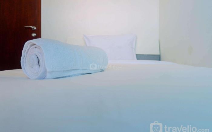 Lavish 2BR Apt @ Grand Sungkono Lagoon By Travelio