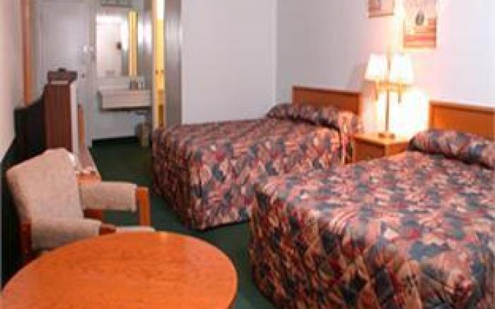 Diplomat Inn