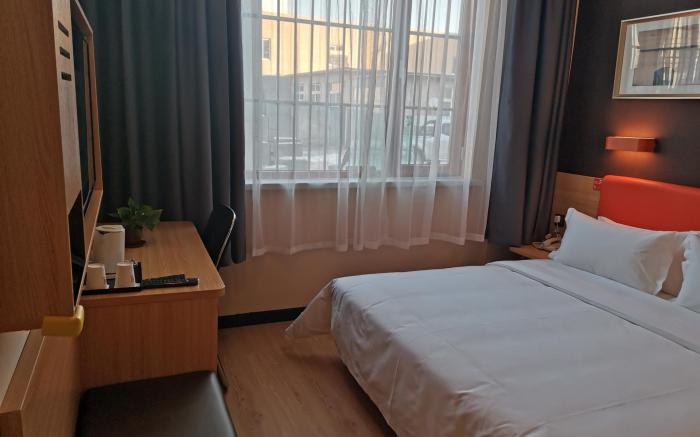 7 Days Premium Hotel Qinhuangdao Lulong Bus Station Yongwang Street