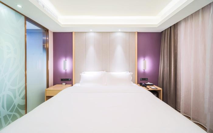 Lavande Hotel Qing Town Zhijiao City Shiguang Guizhou
