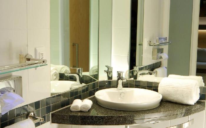 Holiday Inn Express Sandton-Woodmead By IHG