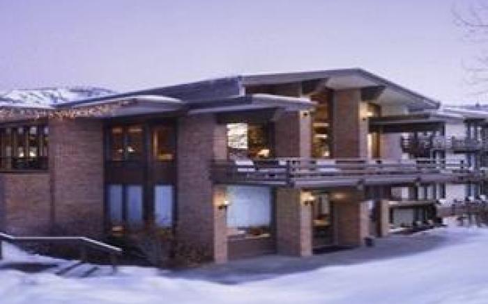 Mountain Chalet Snowmass