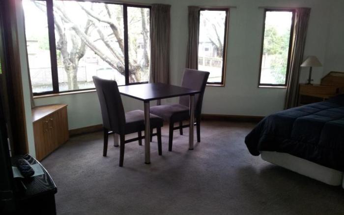Fitzherbert Castle Motel