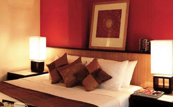 Rose Hotel