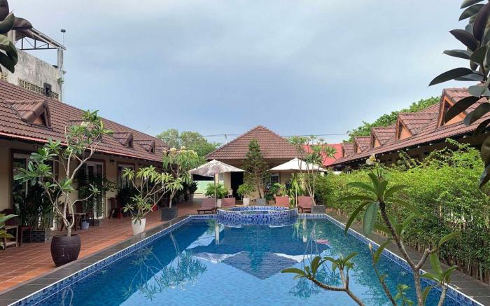Hello Kampot Resort