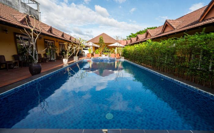 Hello Kampot Resort