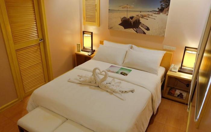 Shore Time Hotel