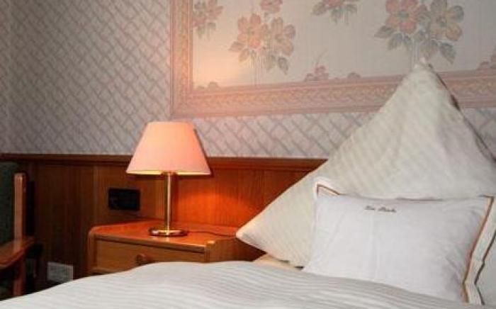 Hotel zur Brucke