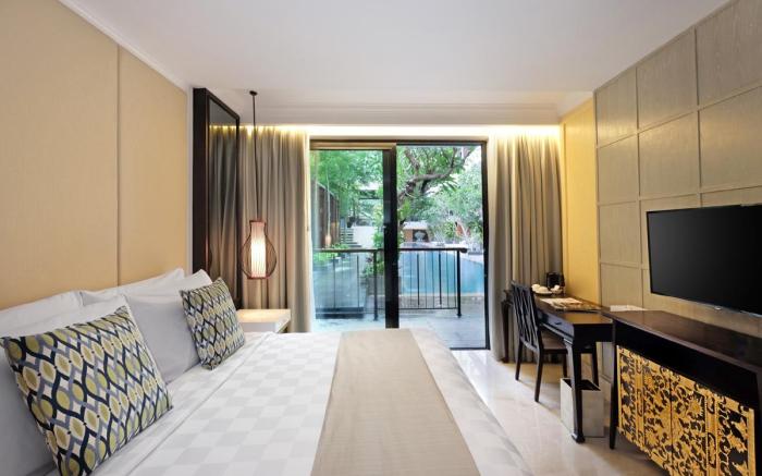 Jambuluwuk Oceano Seminyak Hotel