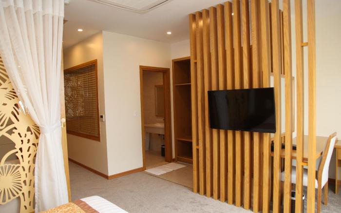 Palm Hotel