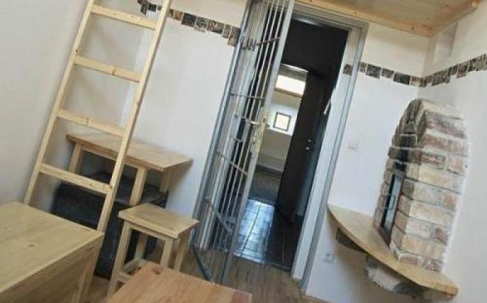 Hostel Celica