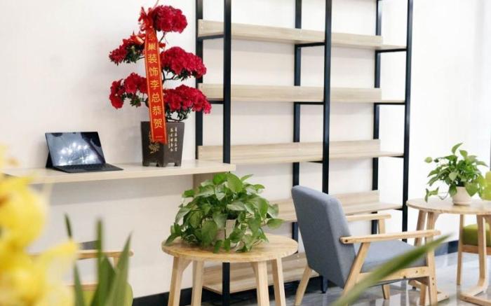 Vatica Hotel Anqing Wuyue Square Bo'ai Hospital