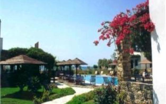 Alkyoni Beach Hotel