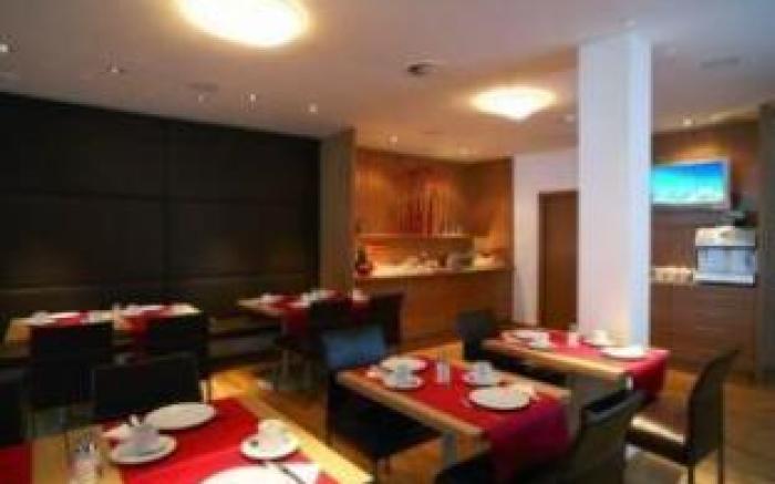 Hotel Alpenland