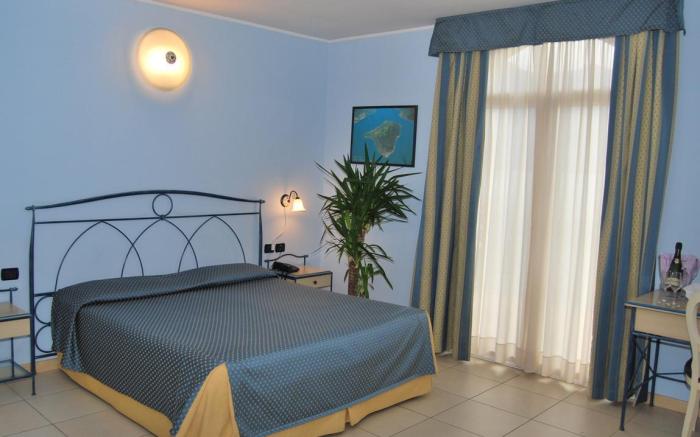 Hotel Lovere Resort and Spa
