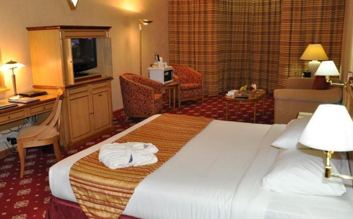 Grand Continental Hotel