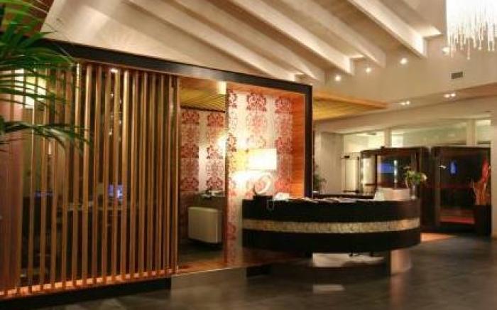 Admiral Park Hotel
