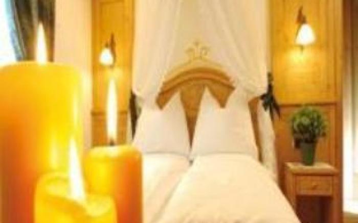 Nivis Hotel