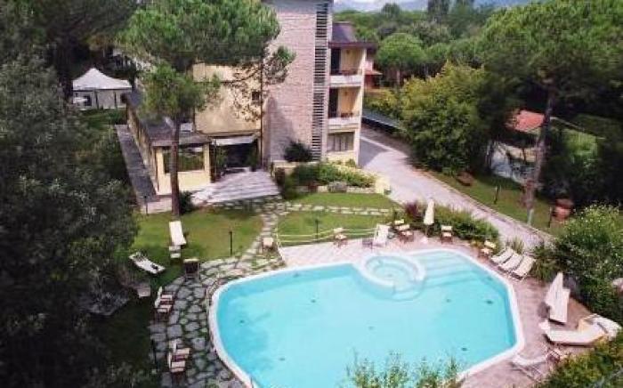 Hotel Nedy