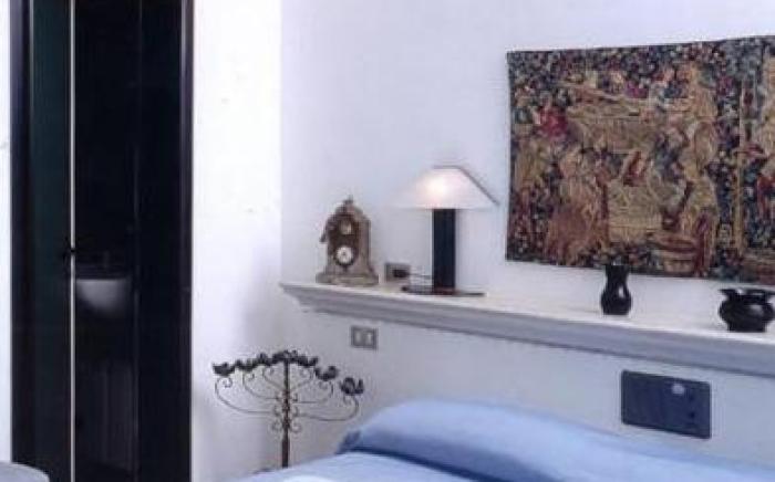 Hyencos Hotel Calos
