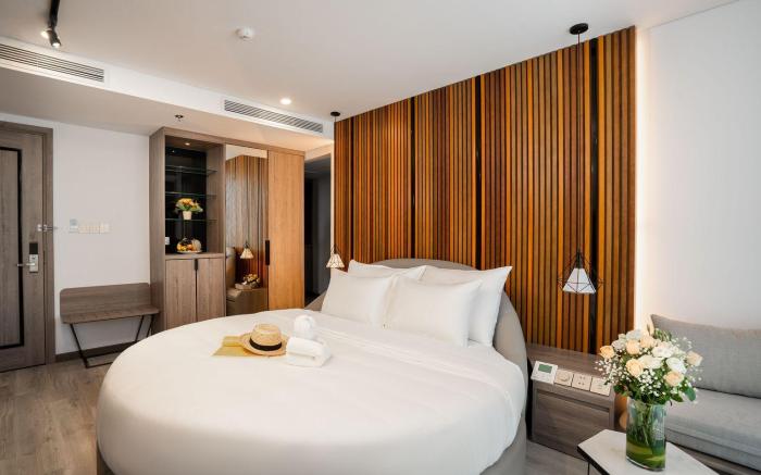 Haian Riverfront Hotel Da Nang
