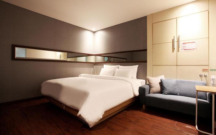 Samsung The Ace Hotel