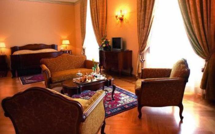 Villa Fenaroli Palace Hotel