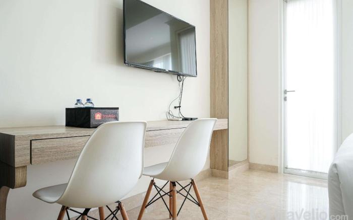 Best Location Studio @ Menteng Park By Travelio