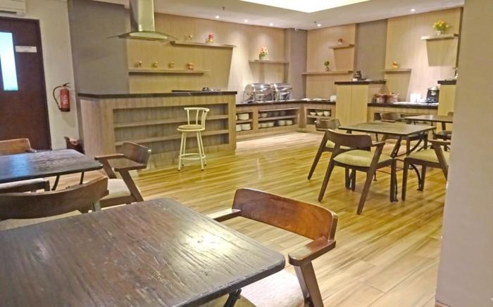 Hotel 88 ITC Fatmawati by WH