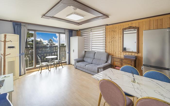 Ganghwa Pastel Pension