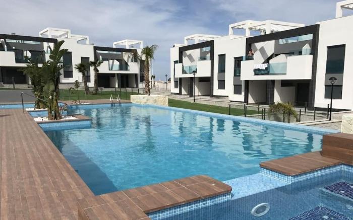 Oasis Beach IX Punta Prima Strandnah - Elvira