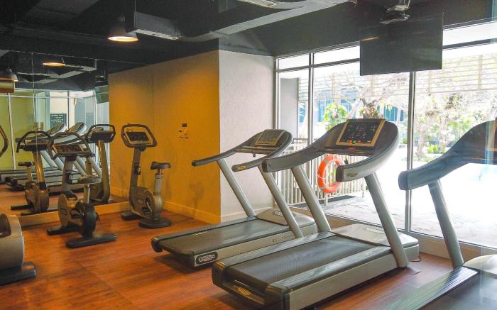 Luxurious 2BR Dharmawangsa Essence Apt By Travelio