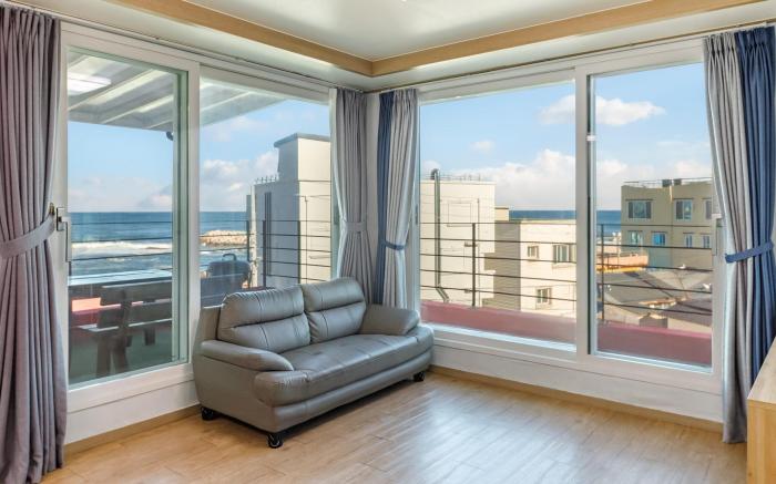 Gangneung Glad Pension