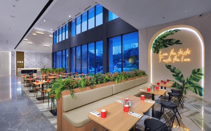 Neo Hotel Puri Indah