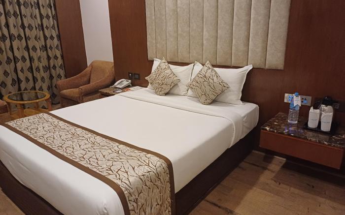 Hotel Benzz Park Chennai