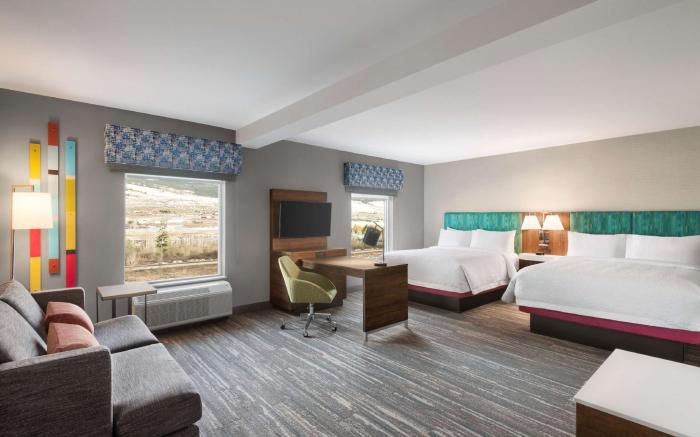 Hampton Inn & Suites by Hilton Kelowna Airport