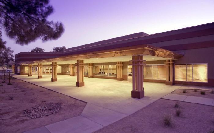 Doubletree by Hilton Phoenix - Tempe
