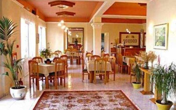 Hotel Ioni
