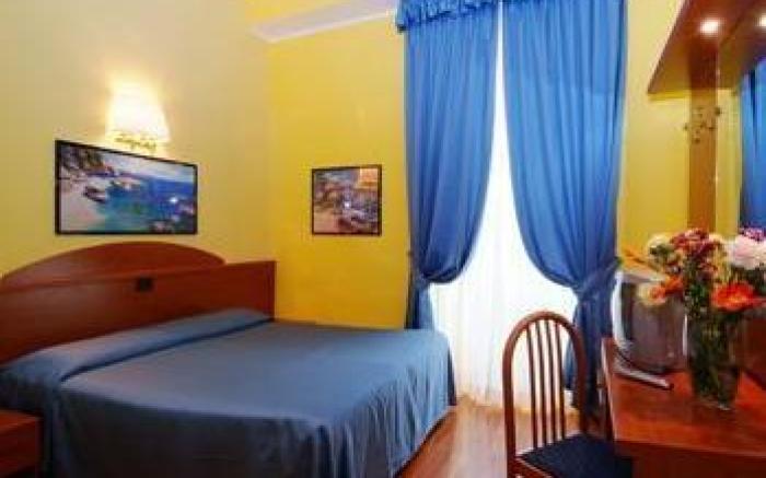 Hotel Porto Di Roma
