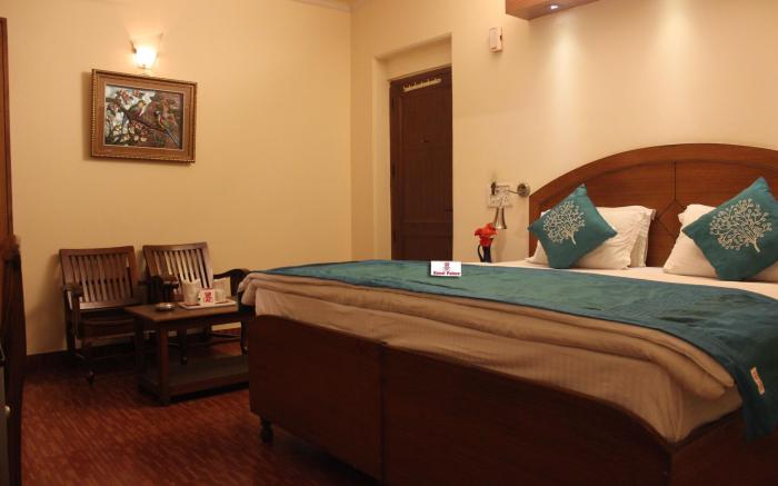 Hotel Kapoor Inn