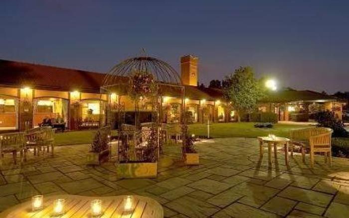 Parkway Hotel & Spa